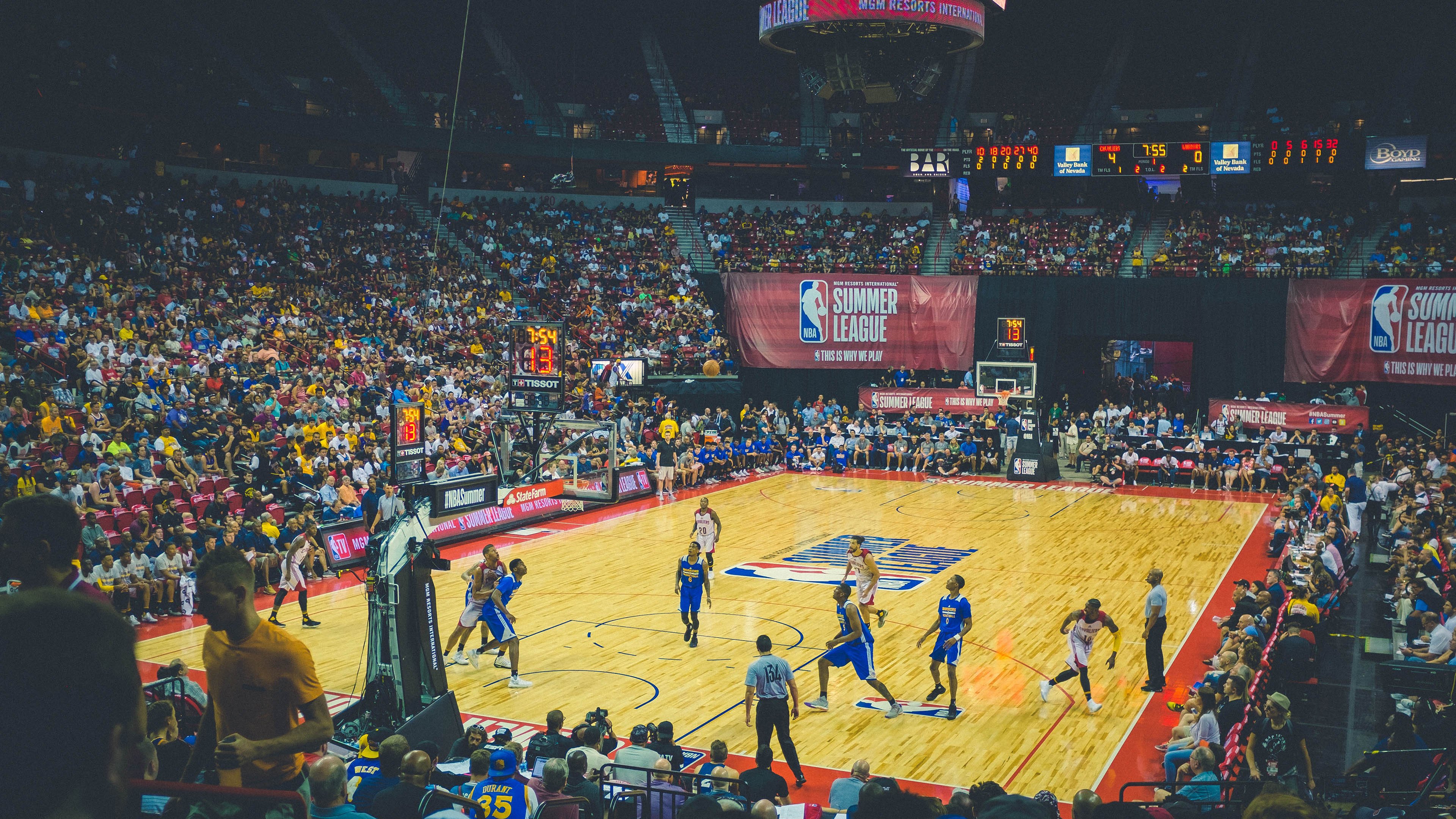 田径赛事吸引更多年轻选手